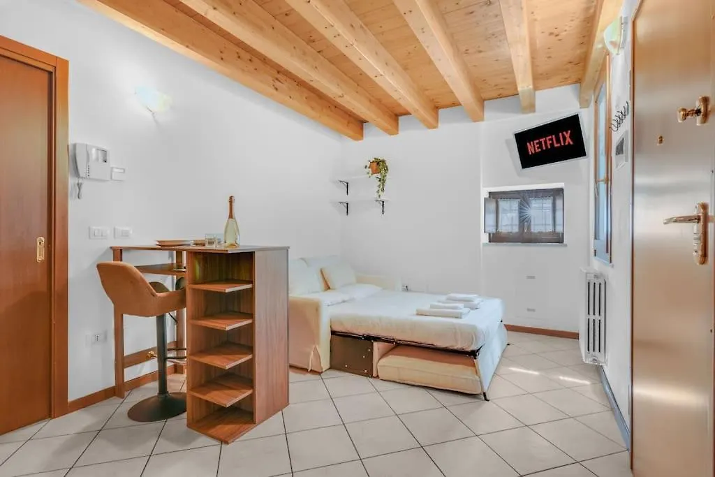 La Perla Del Lago Di Garda - Desenzano Couple'S Loft Desenzano del Garda Appartement